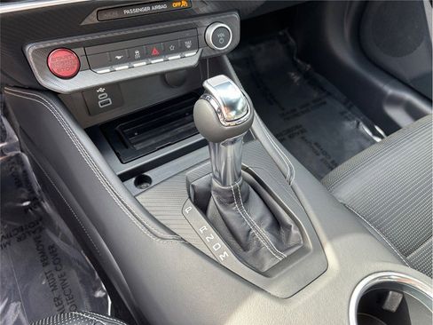 Used 2024 Ford Mustang GT Premium image 38