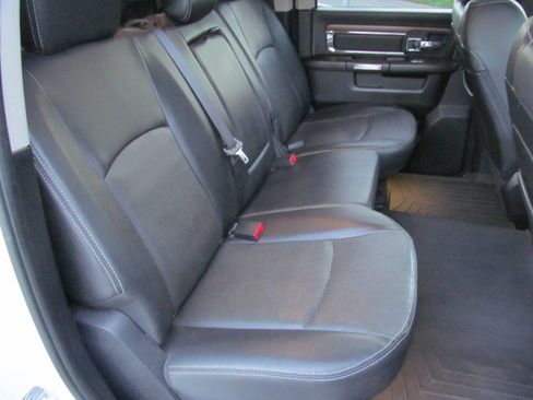 Used 2016 RAM 1500 Laramie image 17