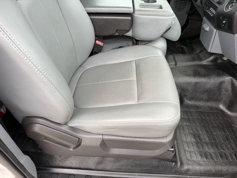 Used 2012 Ford F550 image 70