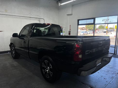 Used 2004 Chevrolet Silverado 1500 Classic W/T image 7