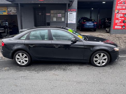 Used 2011 Audi A4 2.0T Premium image 3