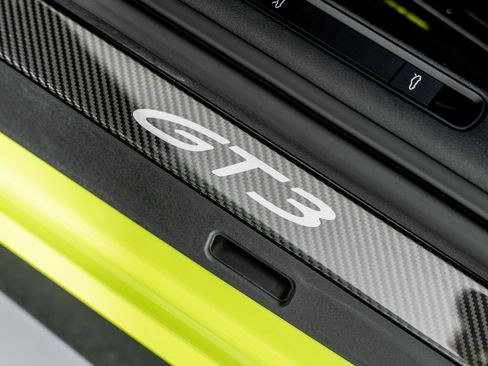 Used 2022 Porsche 911 GT3 RS image 7