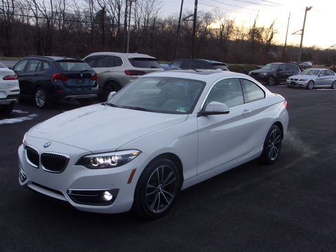 Used 2019 BMW 230i image 21