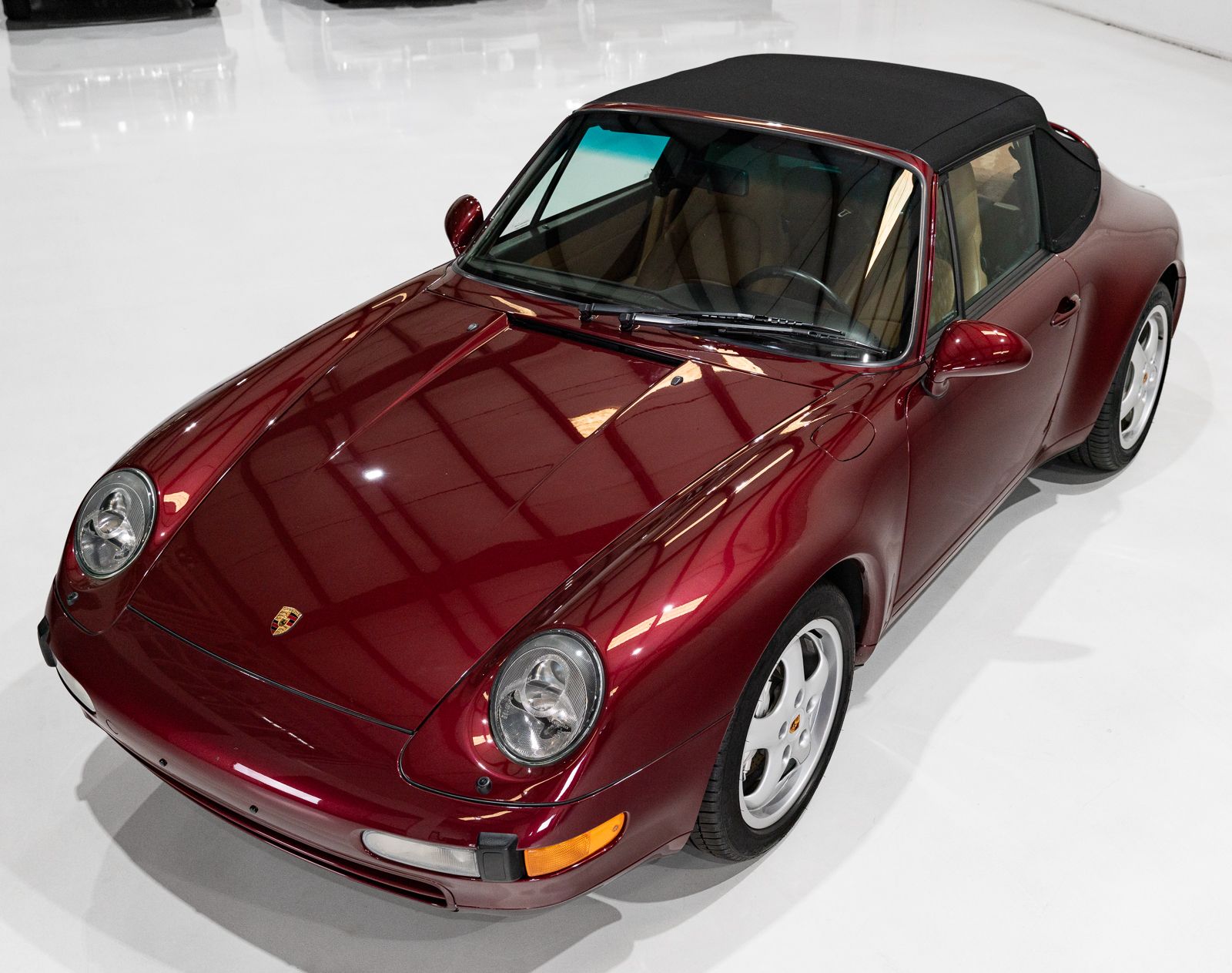Used 1997 Porsche 911 Carrera 4 Cabriolet AWD/4WD image 25