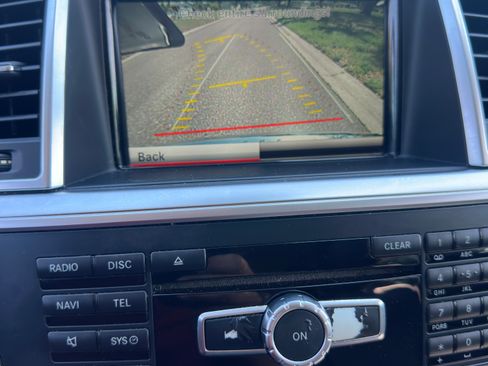 Used 2015 Mercedes-Benz ML 350 image 11