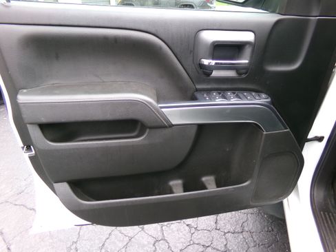 Used 2017 Chevrolet Silverado 1500 LT image 16