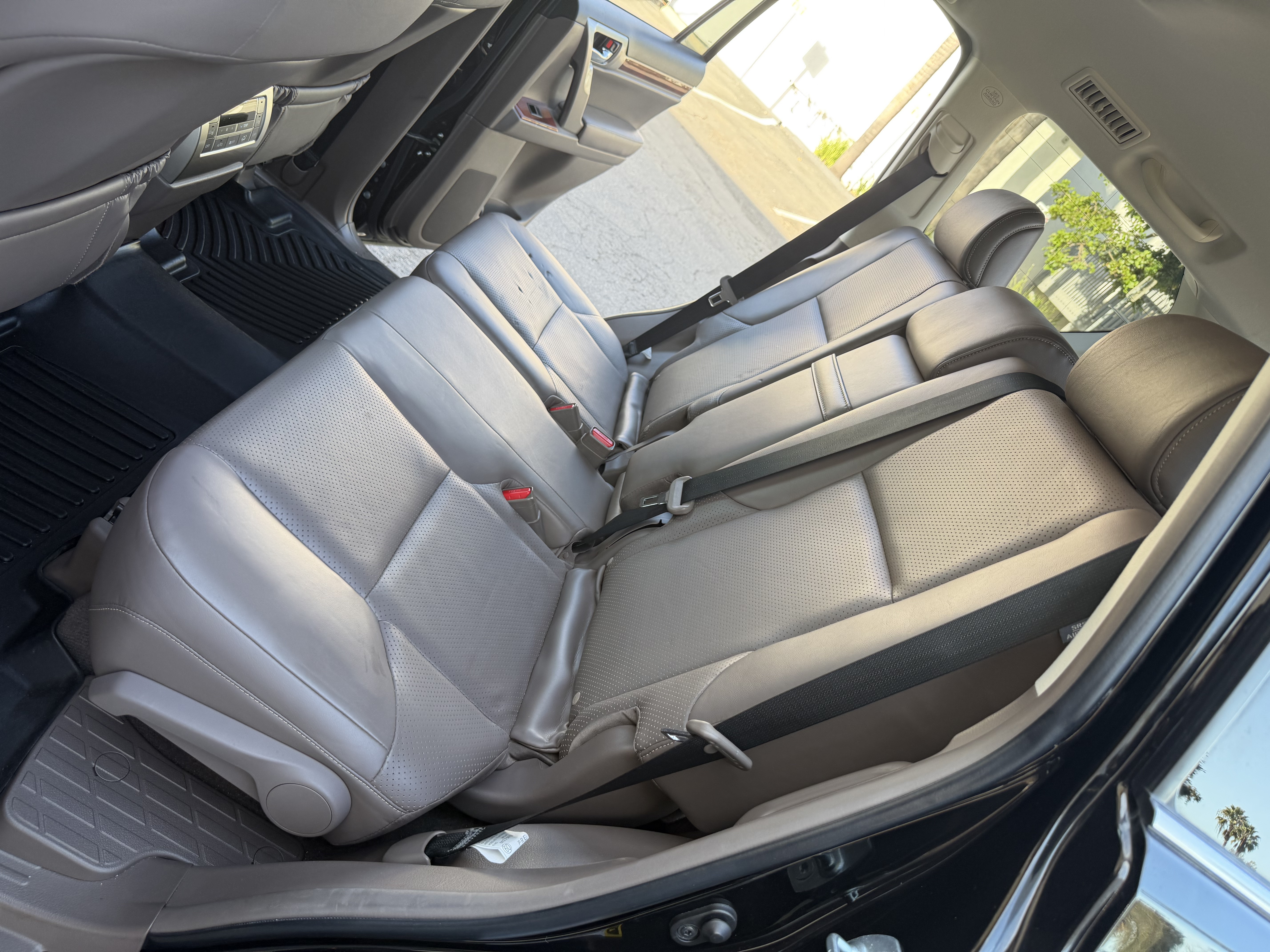 Used 2013 Lexus GX 460 AWD/4WD image 23