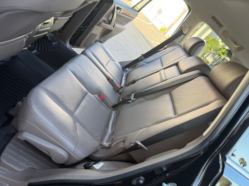 Used 2013 Lexus GX 460 image 23