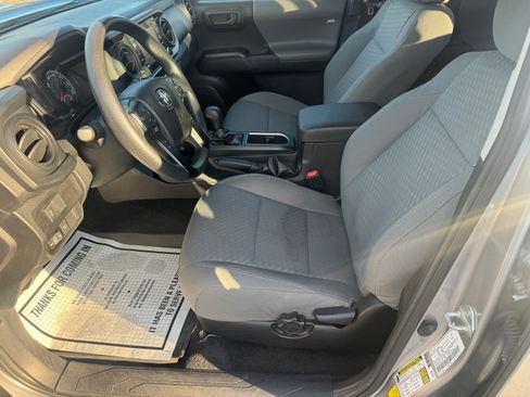 Used 2021 Toyota Tacoma SR5 image 12