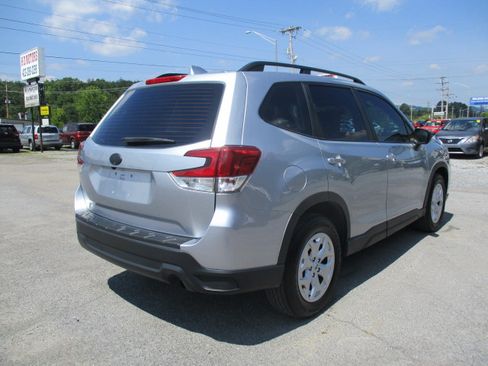 Used 2020 Subaru Forester S AWD/4WD image 6