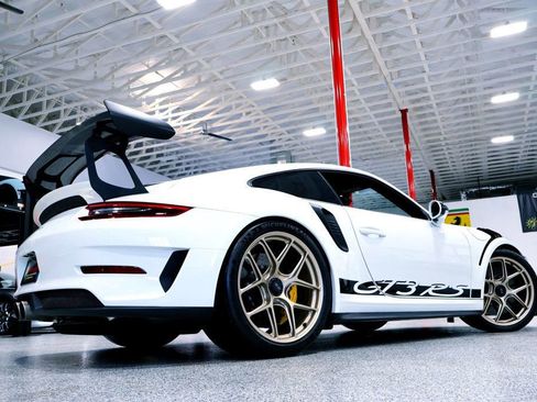 Used 2019 Porsche 911 GT3 RS RWD image 16