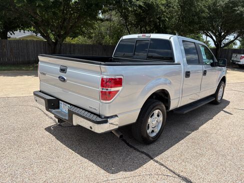 Used 2013 Ford F150 2WD SuperCrew XLT image 3