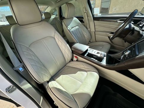 Used 2017 Ford Fusion Energi Platinum image 19