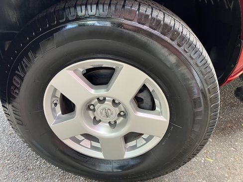 Used 2015 Nissan Xterra 2WD image 13