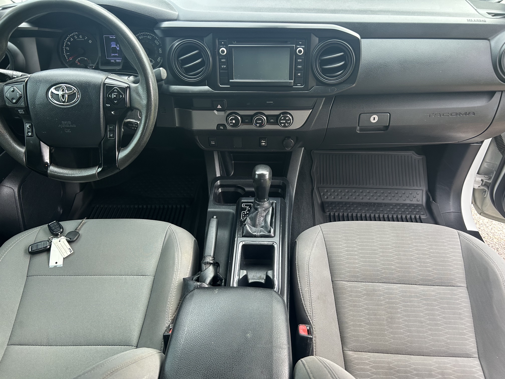 Used 2019 Toyota Tacoma 2WD Access Cab image 11