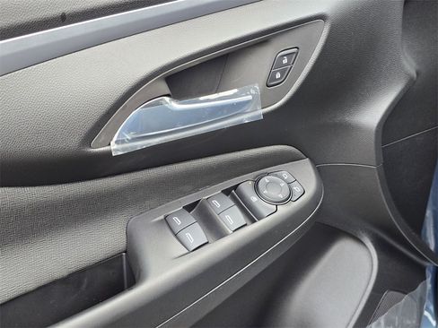 New 2026 Buick Envista Preferred image 12