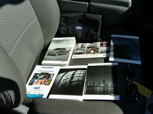 Used 2015 Ford F150 XLT image 79