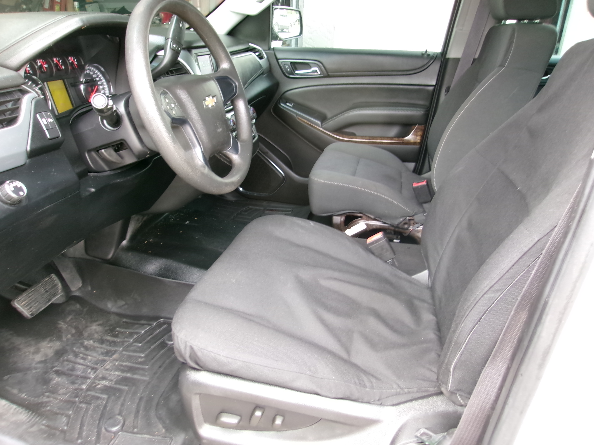 Used 2015 Chevrolet Tahoe 2WD image 4
