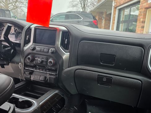 Used 2019 Chevrolet Silverado 1500 RST image 8