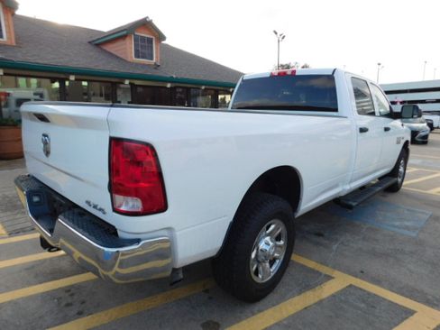 Used 2017 RAM 3500 Tradesman image 7