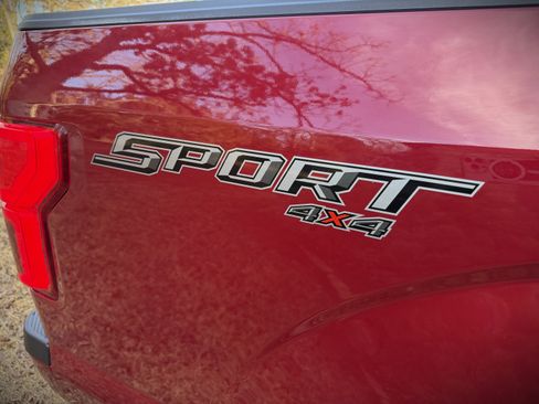 Used 2019 Ford F150 Lariat image 17