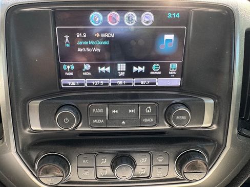 Used 2016 Chevrolet Silverado 1500 LT image 29