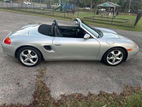 Used 2001 Porsche Boxster image 17