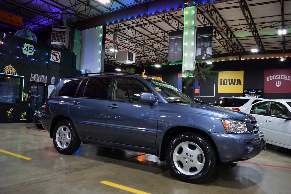 Used 2005 Toyota Highlander Limited FWD image 13