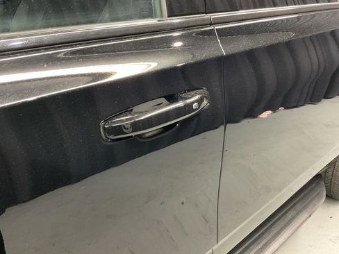 Used 2024 Chevrolet Suburban RST image 4