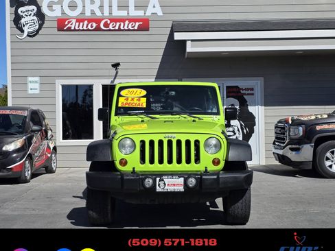 Used 2013 Jeep Wrangler Unlimited Sport image 2