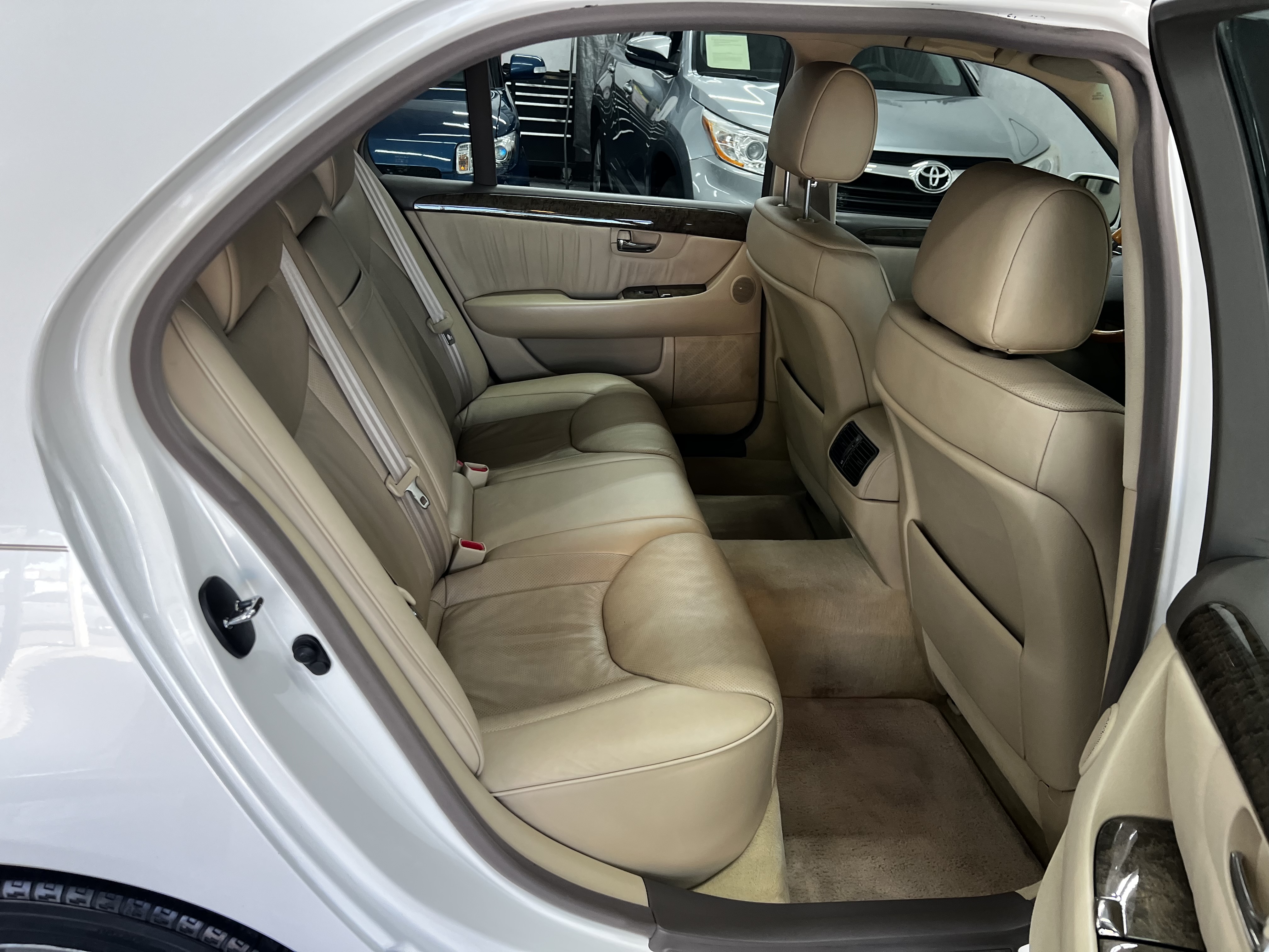 Used 2006 Lexus LS 430 UNAVAIL RWD image 11