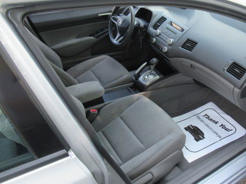 Used 2010 Honda Civic LX Sedan image 17