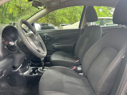 Used 2018 Nissan Versa 1.6 S Plus FWD image 20