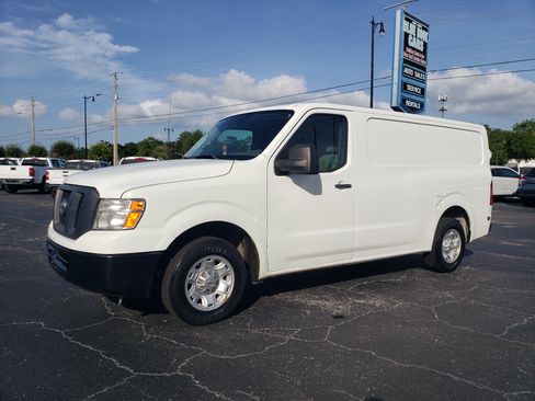 Used 2016 Nissan NV 1500 S RWD image 1