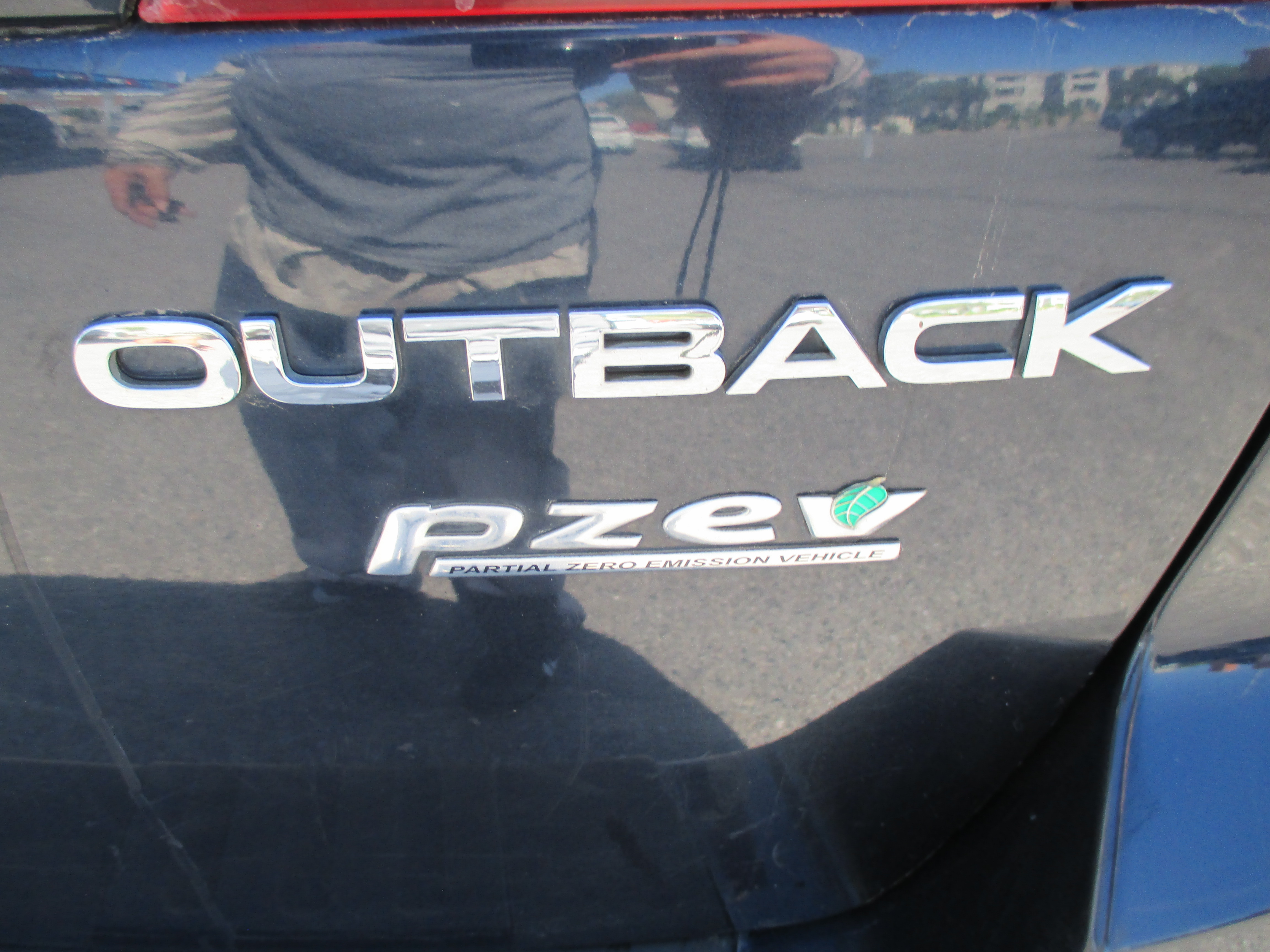 Used 2012 Subaru Outback 2.5i Limited AWD/4WD image 10