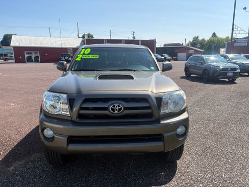 Used 2010 Toyota Tacoma 2WD Double Cab PreRunner image 4