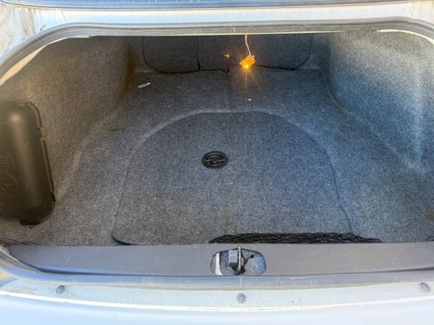 Used 2001 Chevrolet Impala LS image 12