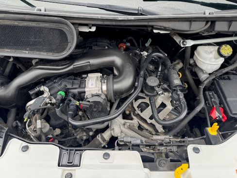 Used 2020 Ford Transit 350 image 30