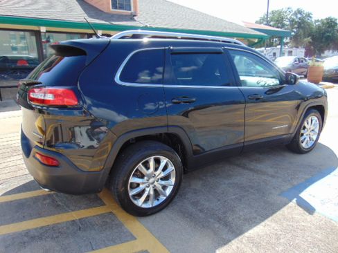 Used 2014 Jeep Cherokee Limited image 9