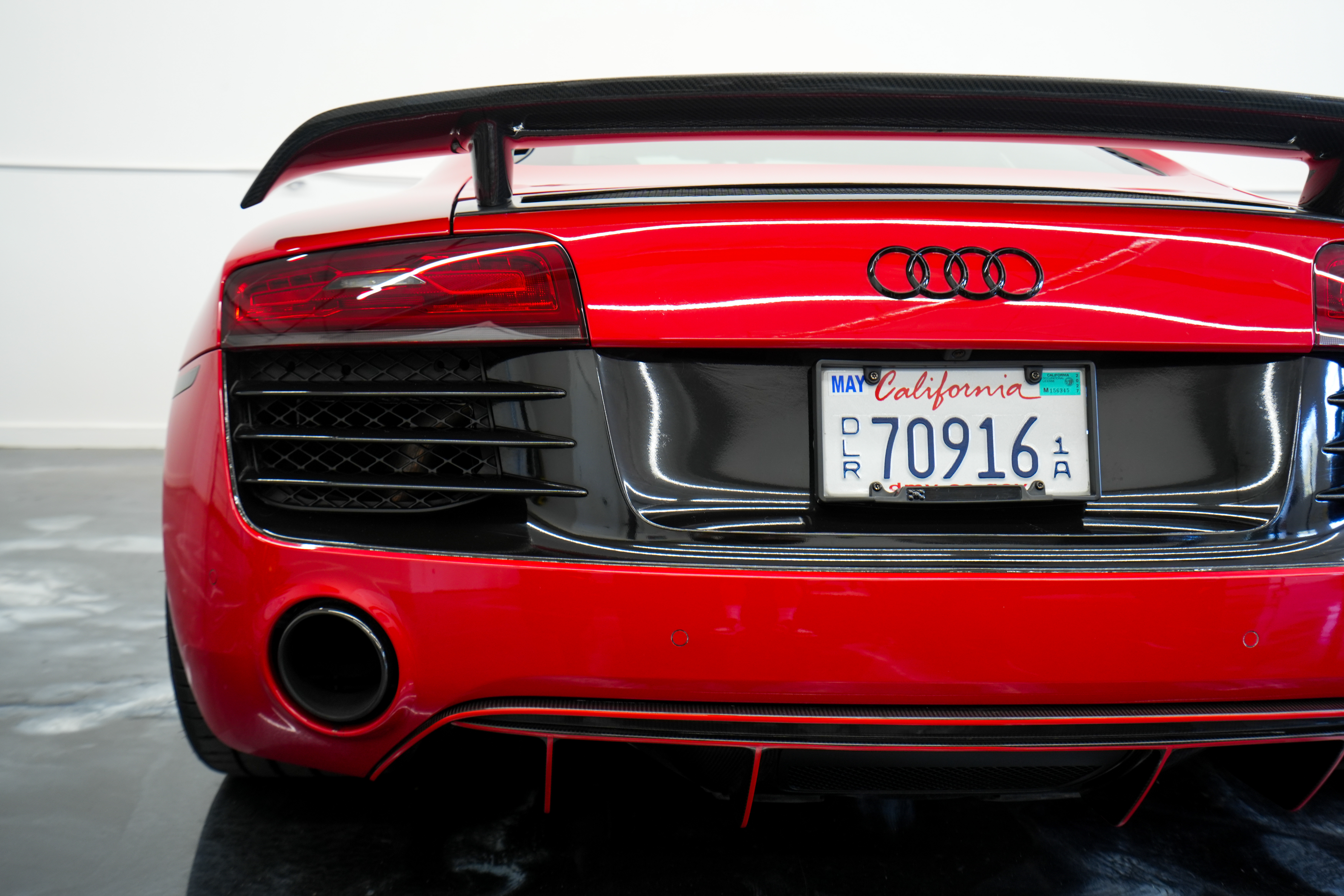 Used 2014 Audi R8 V10 plus Coupe AWD/4WD image 21