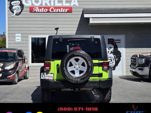 Used 2013 Jeep Wrangler Unlimited Sport image 6