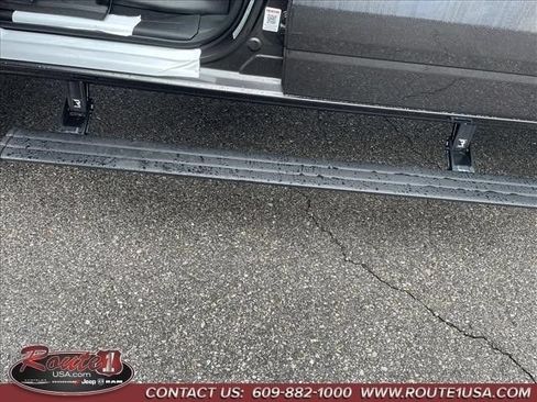 New 2026 RAM 1500 Big Horn AWD/4WD image 9