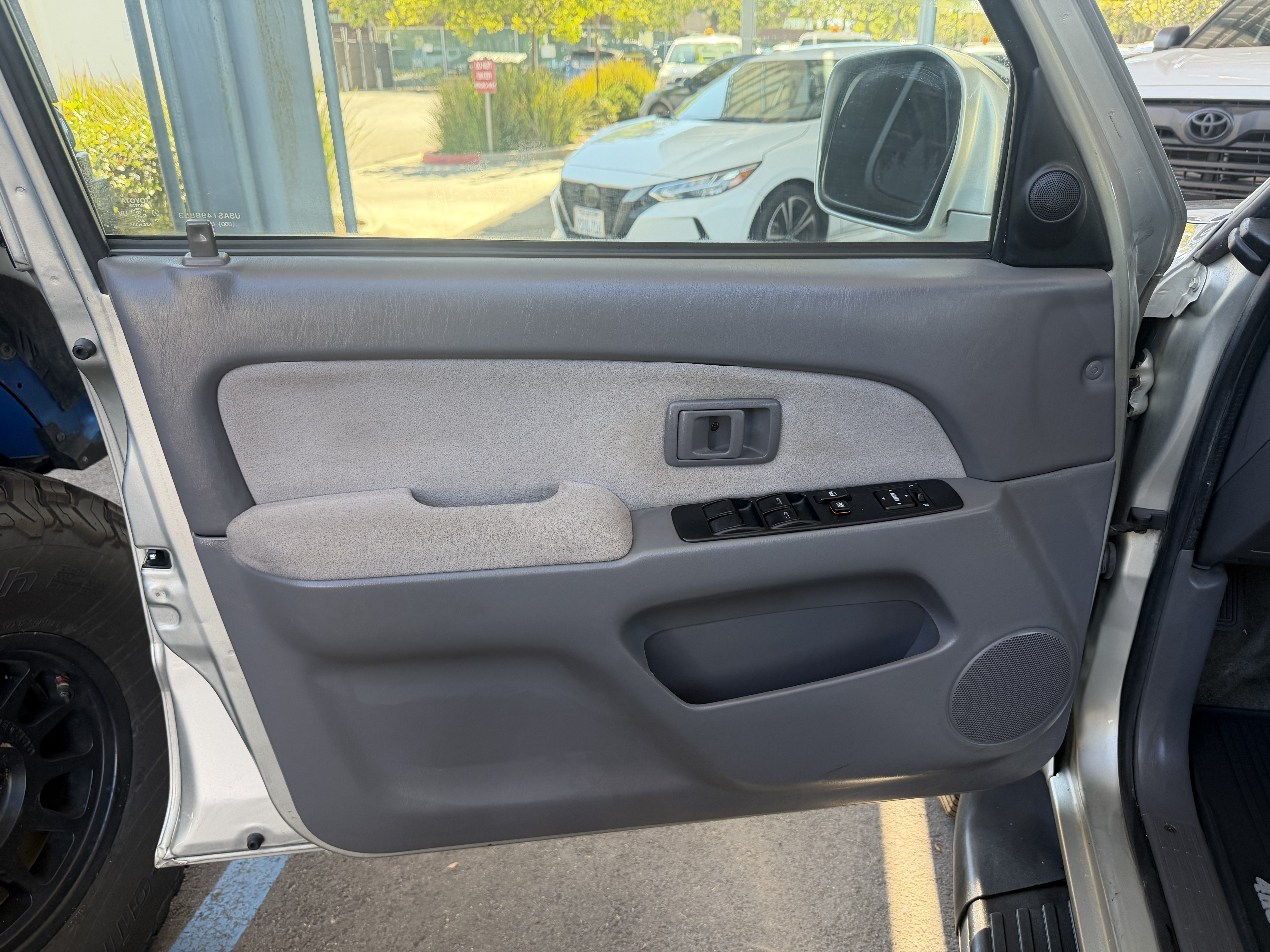 Used 2002 Toyota 4Runner 2WD SR5 image 20