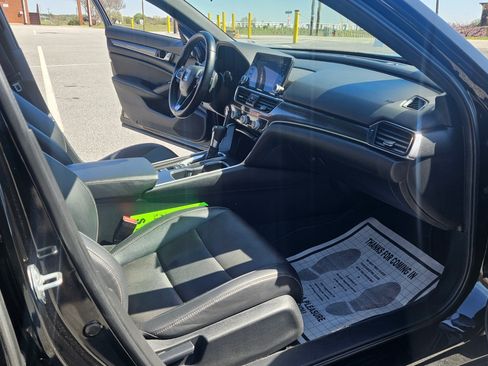 Used 2022 Honda Accord Sport image 17