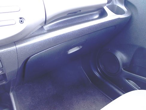 Used 2010 Honda Fit LX image 16