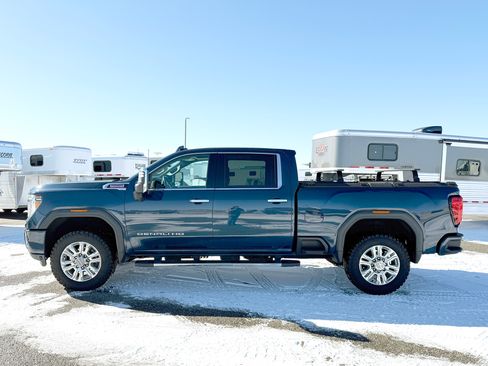 Used 2020 GMC Sierra 3500 Denali image 9