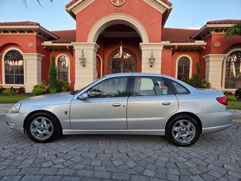 Used 2005 Saturn L-Series L300 image 15