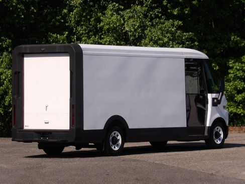 Used 2024 Chevrolet Brightdrop 600 AWD image 6