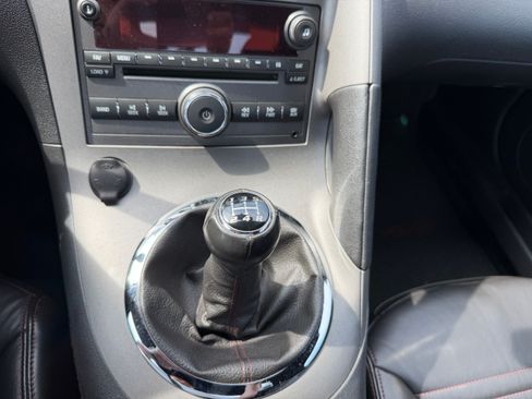 Used 2008 Pontiac Solstice GXP image 9