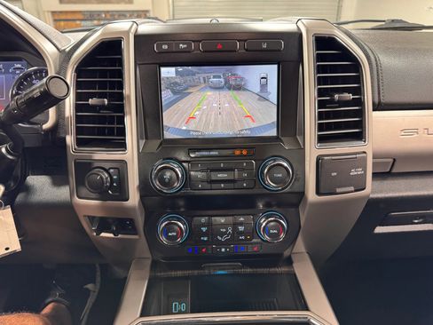 Used 2020 Ford F250 Lariat image 21